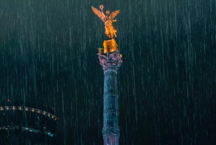 Fuertes-lluvias-en-la-CDMX-provocan-caos-vial-en-diferentes-alcaldías