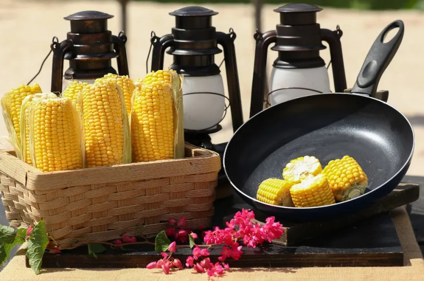 Y elotes.