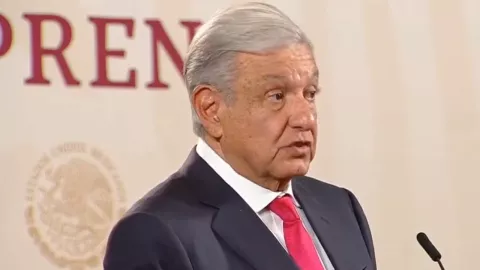 “Fue un golpe a la legalidad": AMLO defendió a Pedro Castillo, expresidente de Perú