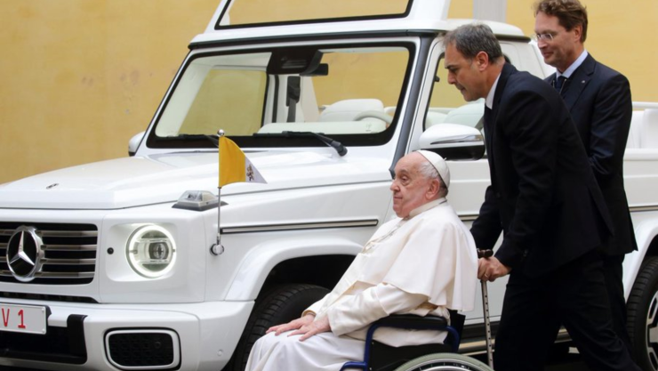 El Papamóvil será una ambulancia en Gaza.