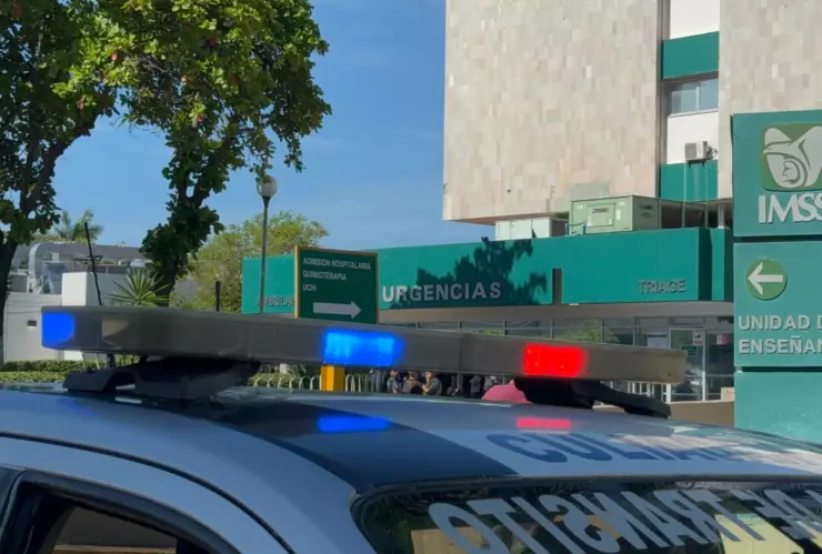 Policía en el imss Culiacán