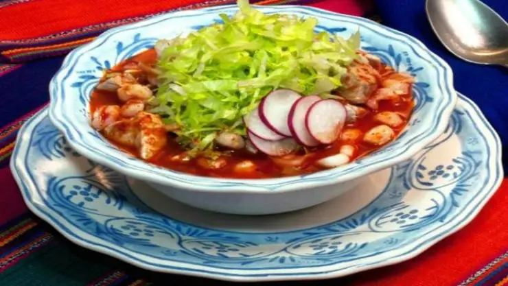 Crean álbum de platillos mexicanos para apoyar a nutriólogos en su labor