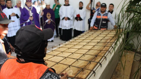TUMBA PEDRO PABLO ELIZONDO CÁRDENAS OBISPO CANCÚN-CHETUMAL CATEDRAL CANCUN.webp