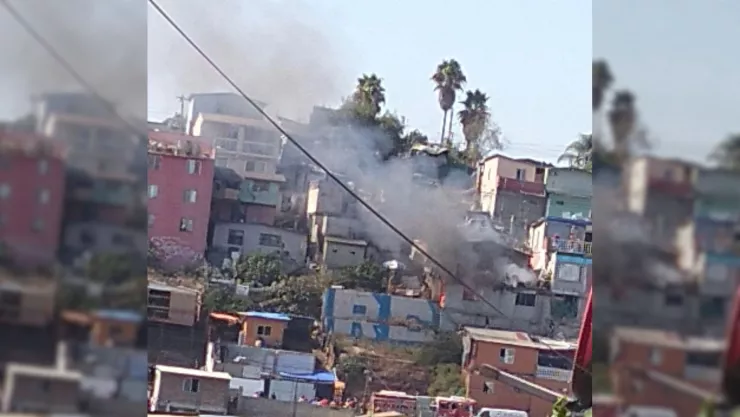 Fuego en Lomas Taurinas Incendio alerta vecinos este 6 de septiembre.jpg