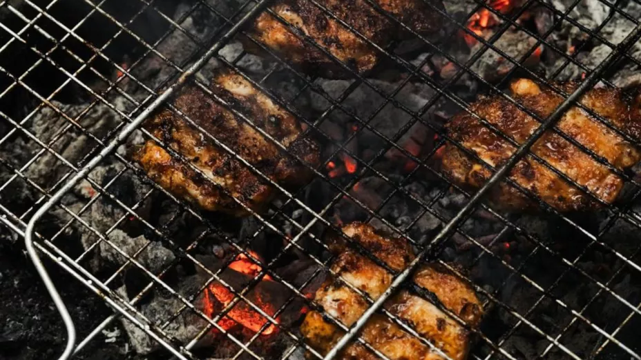 ¿Tiene beneficios para la salud comer carne asada?