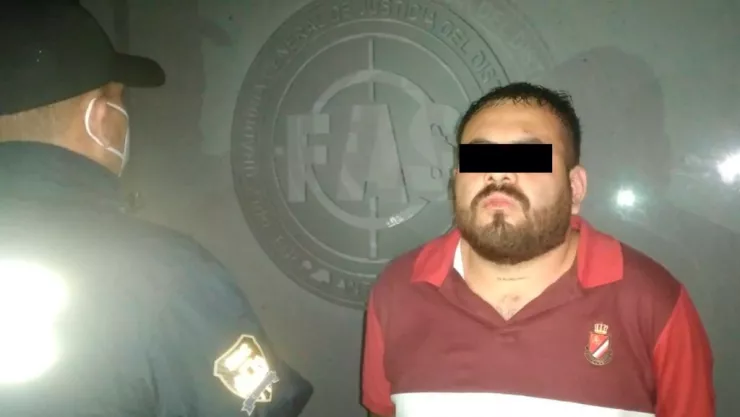 B01CRS DETENCIÓN EL BARBAS MIENTRAS DORMÍA1.jpeg