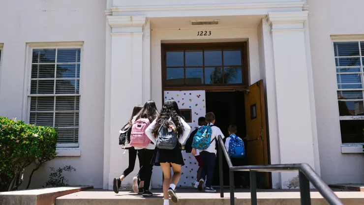 Síndrome postvacacional en niños: por qué regresar a clases puede causar cansancio y estrés