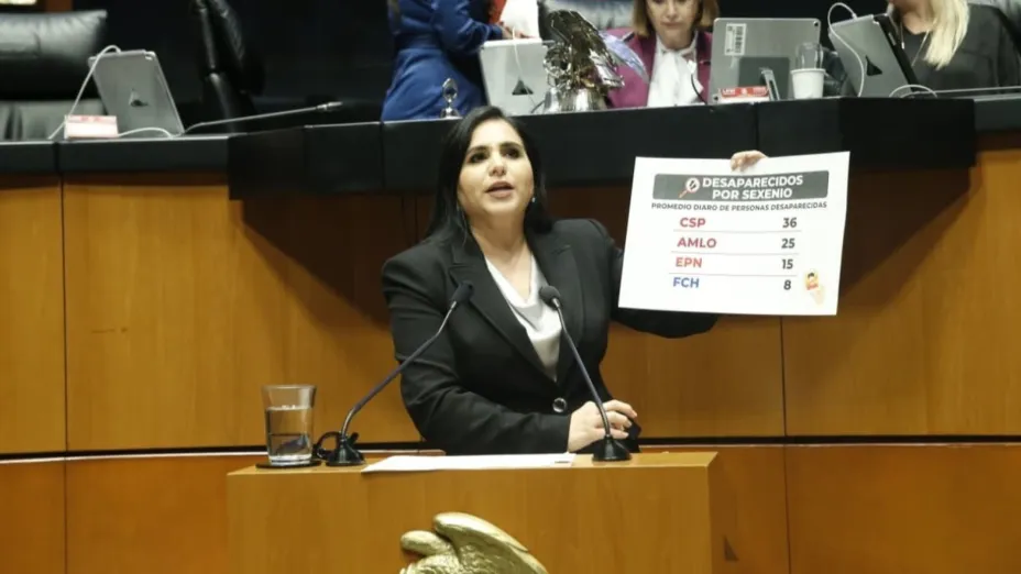 Senadora mayuli.jpg
