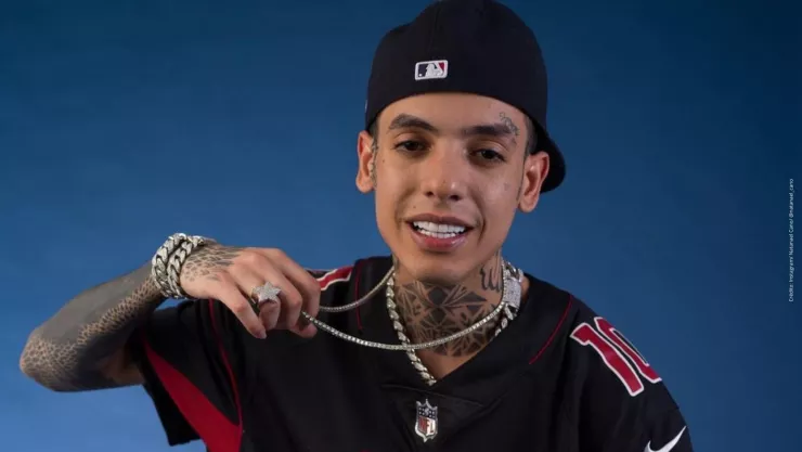 Natanael Cano protagoniza pelea en un bar. (VIDEO)