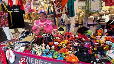 Artesanos destacan en Xcaret.jpeg