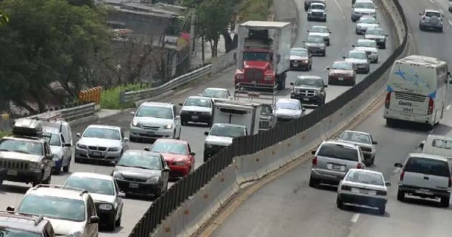 Suspenden programa Hoy No Circula