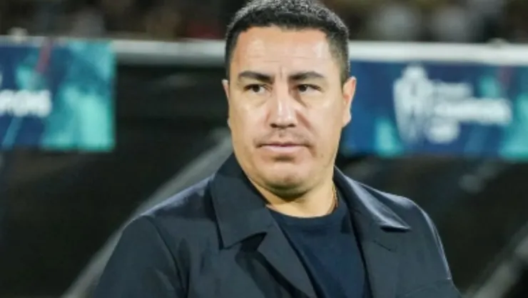 fecha-debut-oficial-efrain-juarez-gyori-eto-hungria.jpg