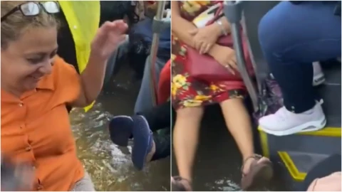 Los pasajeros quedaron atrapados en el autobús inundado en Mérida, Yucatán.