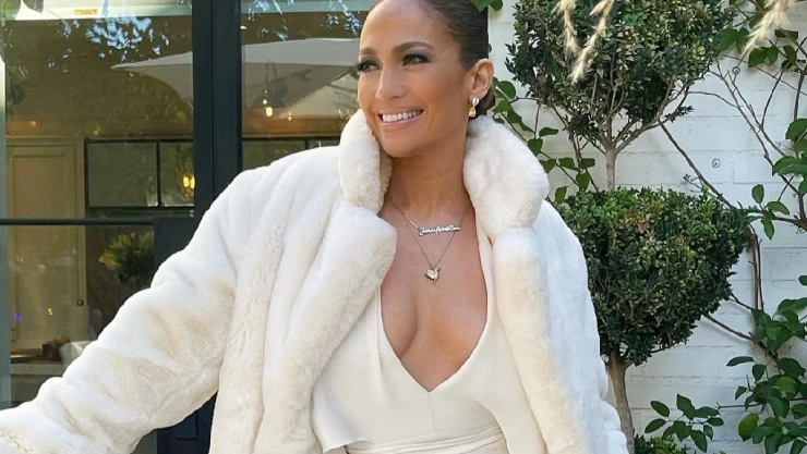 Jennifer Lopez