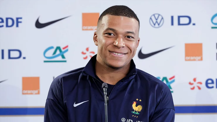 Mbappé con la selección de Francia