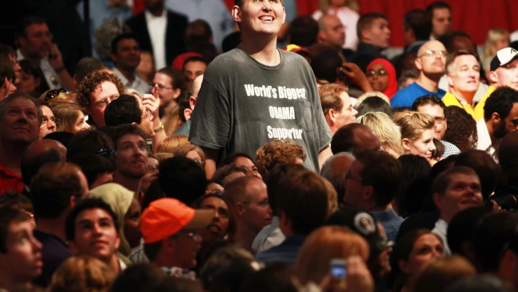 Murió el hombre más alto de EUA a los 38 años