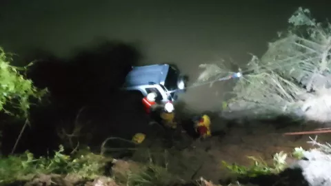 Arrastradas por arroyos, enterradas o por la caída de bardas y rocas, así han muerto en Jalisco 20 personas durante las lluvias