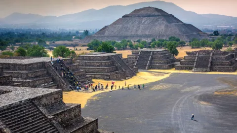 De son las Piramides de Teotihuacan