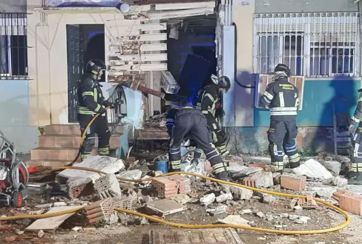¡De terror! Familia muere tras la explosión de la batería de un celular en España