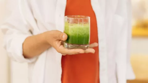 Esta es la bebida casera que no altera los picos de glucosa: Sigue los pasos para prepararla