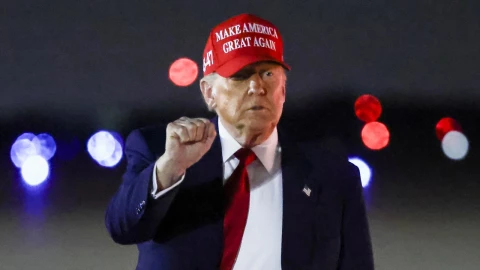 Trump alivia temporalmente a fabricantes con reducción arancelaria