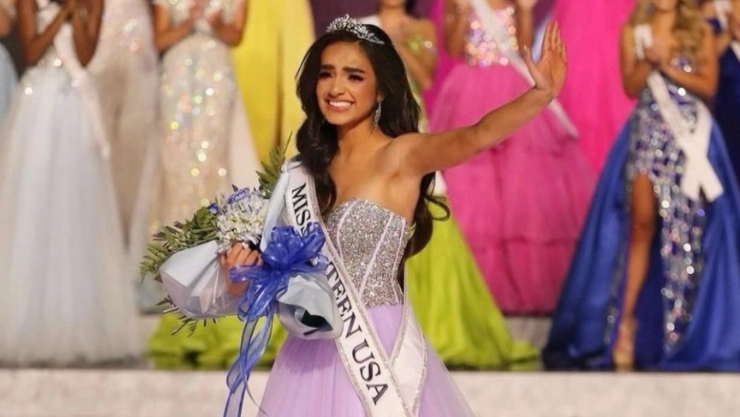 ¿Por qué renunció ahora Miss Teen USA?