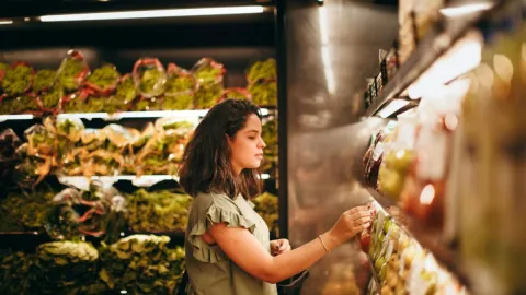 Así impacta la iluminación en tu salud física y mental dentro de los supermercados