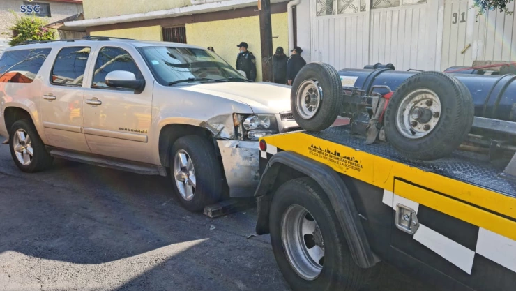 auto asegurado en persecución.jpg