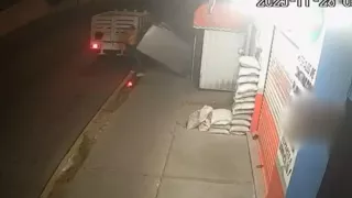 VIDEO: Captan robo de panadería en plena madrugada en San Andrés Cholula; se llevaron un horno