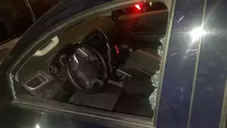 FUERTE VIDEO: Durante riña, sujetos alcoholizados golpean a policías y hieren a 4 en Seda Monsanto, Puebla