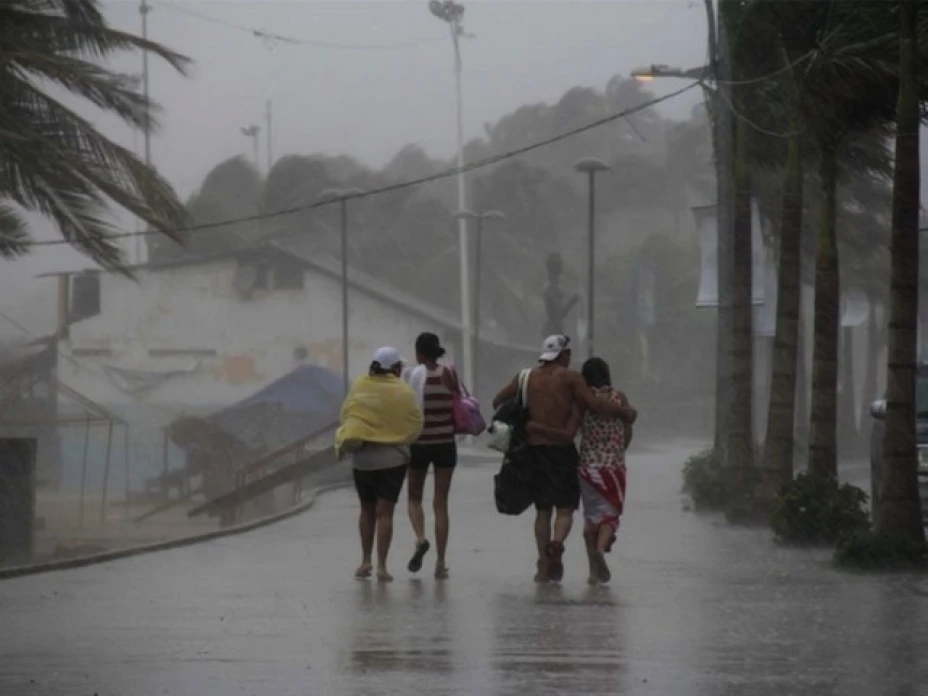 Pese a que norbet fue degradado a tormenta tropical, continuará el mal clima