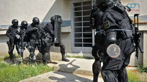 Policias de Ecatepec adiestramiento