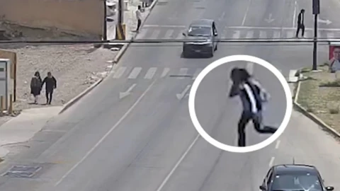 Estudiante es arrollada al intentar cruzar la avenida Las Torres, Puebla