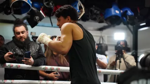 Jaime Munguía boxeador invicto