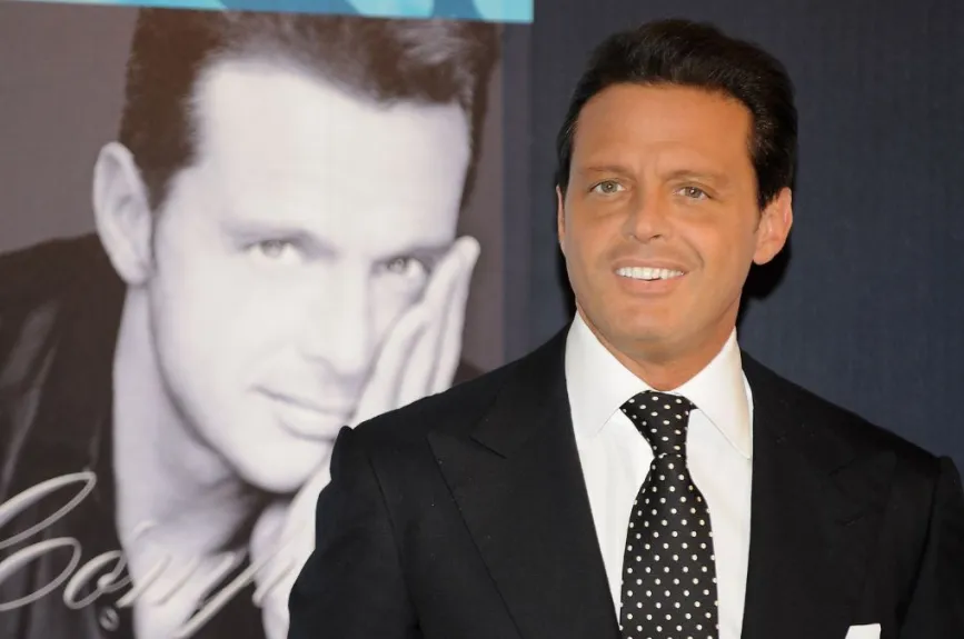 Luis Miguel (4).jpg