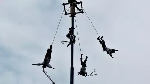 volador papantla .jpg