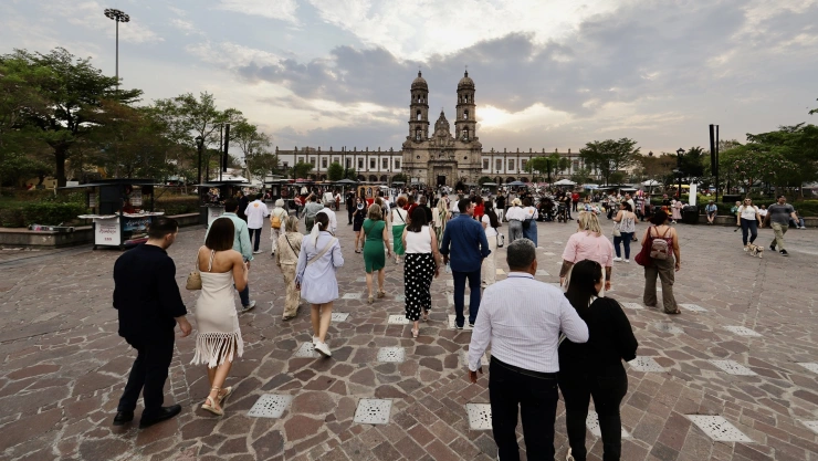 Plaza de las Américas en Zapopan Jalisco.jpg