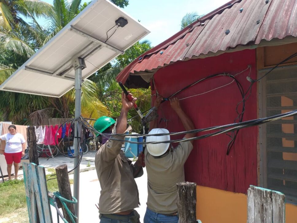 sistema eléctrico sustentable en Sian ka’an
