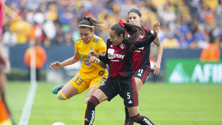 Atlas femenil