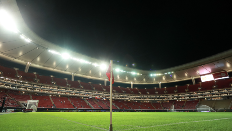 Chicharito Hernández presentación Estadio Akron