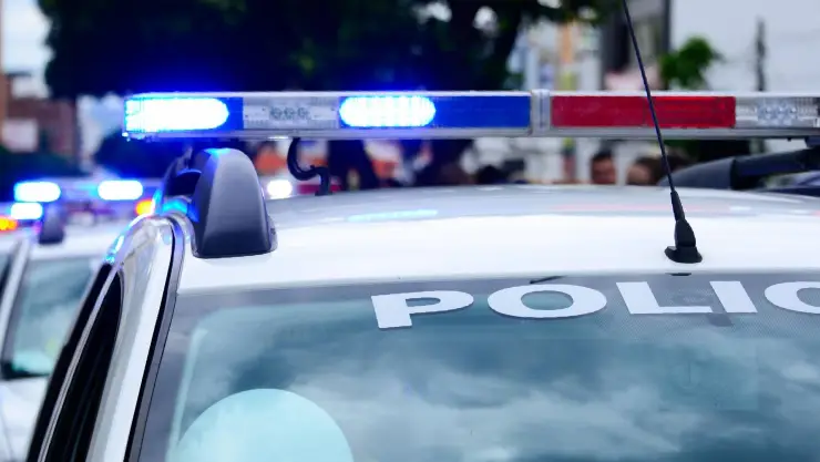 Policía