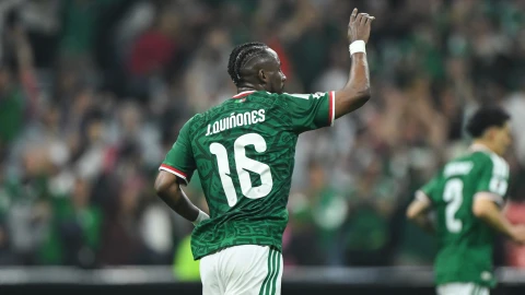 Julián Quiñones IGUALA a Javier Hernández y Luis Hernández como MÁXIMO goleador de México en Mundiales