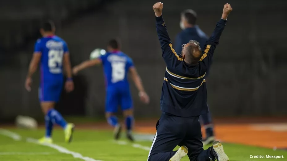 3 Pumas vence a Cruz Azul.jpg