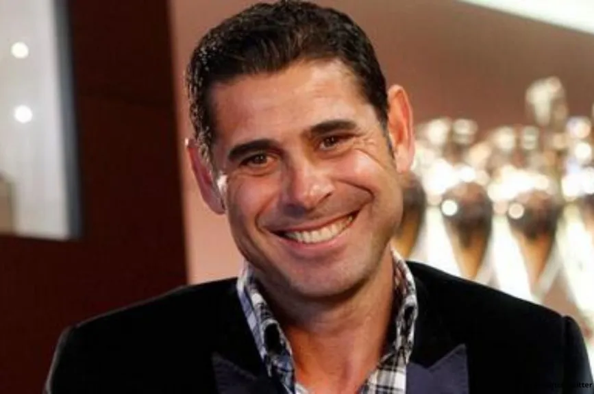 11 futbolistas con más partidos Real Madrid fernando hierro.jpg