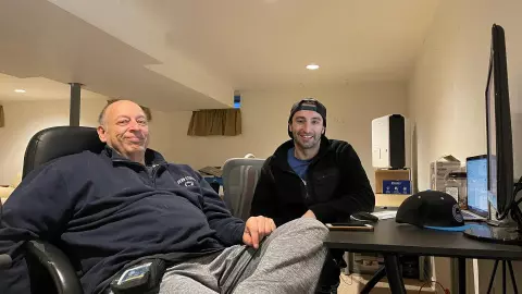 Mike Black junto a su padre, la raz&oacute;n por la que abandon&oacute; el desaf&iacute;o