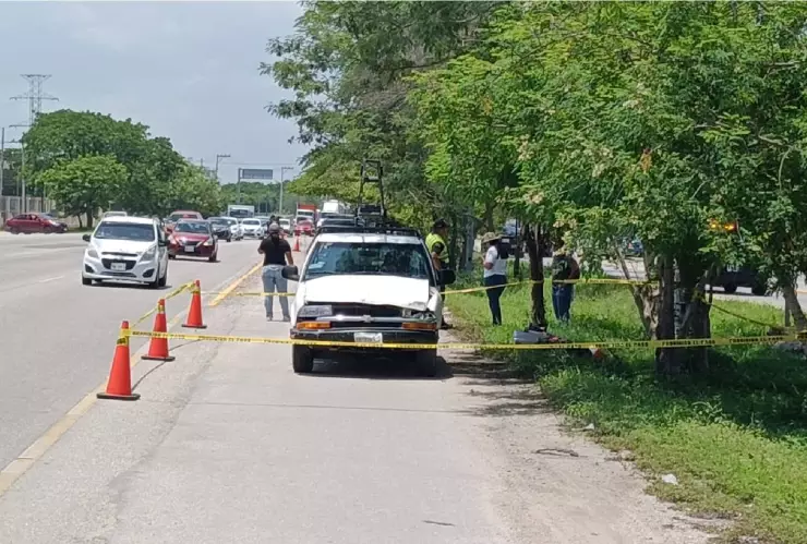 Por intentar cruzar el Periférico de Mérida, persona de la tercera edad muere atropellado