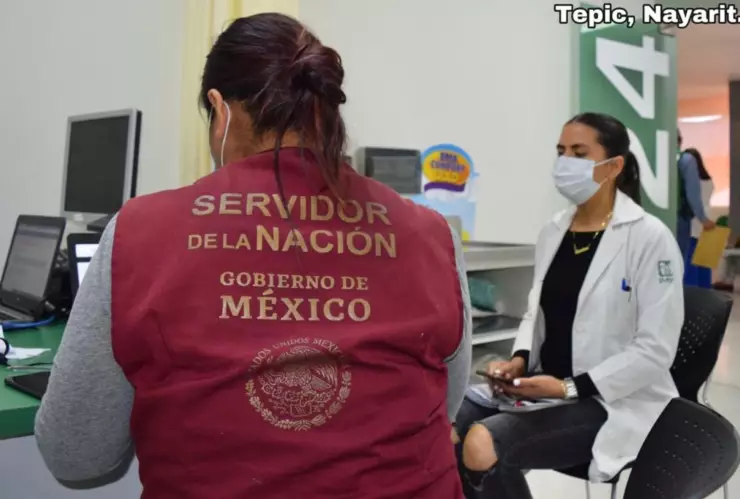 servidores-nacion-vacuna-covid (1).jpg