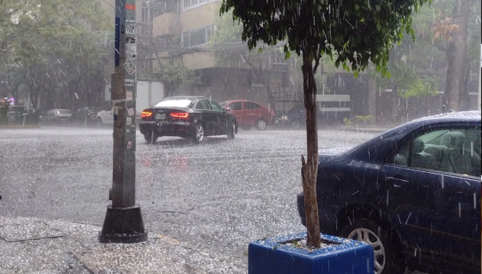 Se registra caída de granizo este sábado 13 de mayo en CDMX.