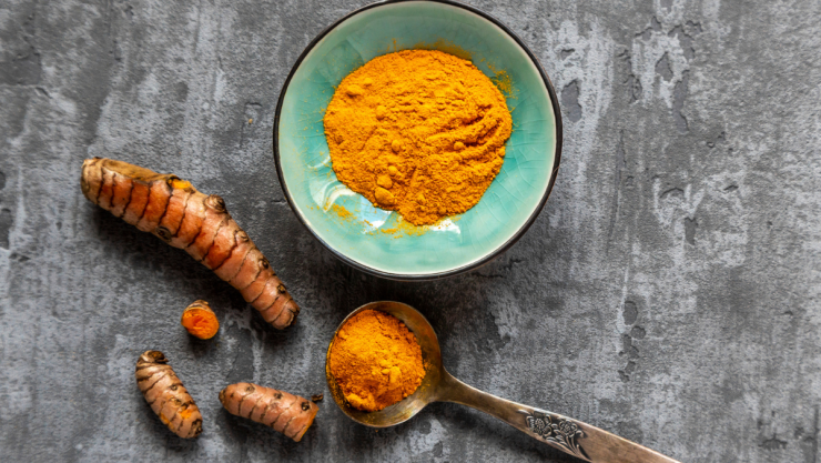 Efectos negativos del consumo excesivo de la cúrcuma