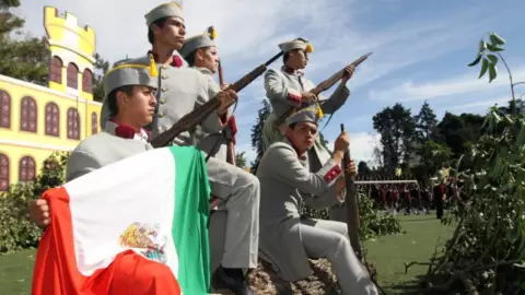 Historia real de los Niños Héroes.jpg